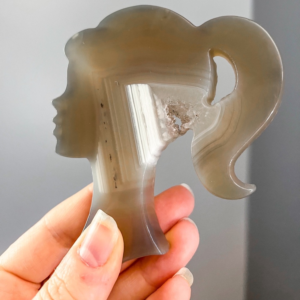 Barbie agate carving with druzy